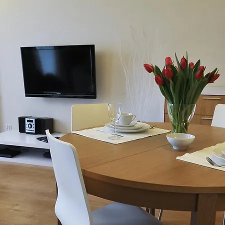 Irs Royal - Fregata Apartament *
